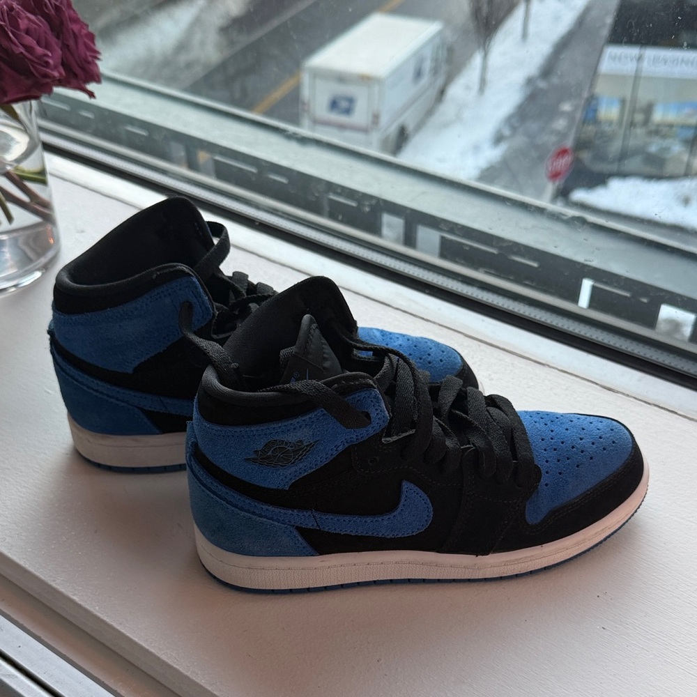 Jordan Kids Black and Blue High-Top Sneakers